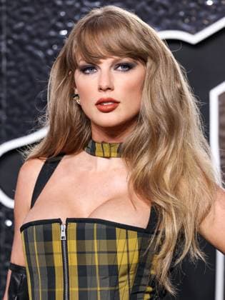 2024 MTV Video Music Awards - Arrivals ELMONT, NEW YORK, USA - SEPTEMBER 11: Taylor Swift wearing Dior arrives at the 2024 MTV Video Music Awards held at UBS Arena on September 11, 2024 in Elmont, New York, United States., Credit:Xavier Collin Avalon United States, New York, Elmont, UBS Arena  Copyright: xXavierxCollinx xAvalonx 0907007666