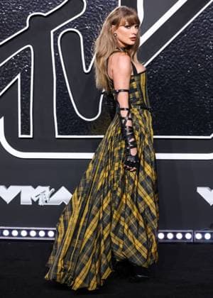 2024 MTV Video Music Awards - Arrivals ELMONT, NEW YORK, USA - SEPTEMBER 11: Taylor Swift wearing Dior arrives at the 2024 MTV Video Music Awards held at UBS Arena on September 11, 2024 in Elmont, New York, United States., Credit:Xavier Collin Avalon United States, New York, Elmont, UBS Arena  Copyright: xXavierxCollinx xAvalonx 0907007868