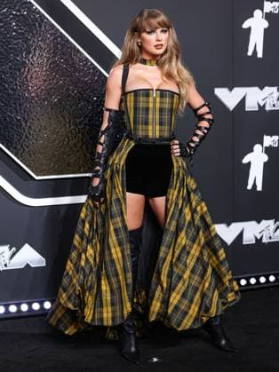 2024 MTV Video Music Awards - Arrivals ELMONT, NEW YORK, USA - SEPTEMBER 11: Taylor Swift wearing Dior arrives at the 2024 MTV Video Music Awards held at UBS Arena on September 11, 2024 in Elmont, New York, United States., Credit:Xavier Collin Avalon United States, New York, Elmont, UBS Arena  Copyright: xXavierxCollinx xAvalonx 0907007885