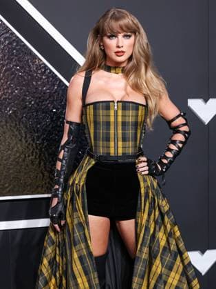 2024 MTV Video Music Awards - Arrivals ELMONT, NEW YORK, USA - SEPTEMBER 11: Taylor Swift wearing Dior arrives at the 2024 MTV Video Music Awards held at UBS Arena on September 11, 2024 in Elmont, New York, United States., Credit:Xavier Collin Avalon United States, New York, Elmont, UBS Arena  Copyright: xXavierxCollinx xAvalonx PHT_MTV_VMA_907008073