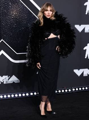 2024 MTV Video Music Awards - Arrivals ELMONT, NEW YORK, USA - SEPTEMBER 11: Suki Waterhouse wearing Dolce and Gabanna arrives at the 2024 MTV Video Music Awards held at UBS Arena on September 11, 2024 in Elmont, New York, United States., Credit:Xavier Collin Avalon United States, New York, Elmont, UBS Arena  Copyright: xXavierxCollinx xAvalonx PHT_MTV_VMA_907008087
