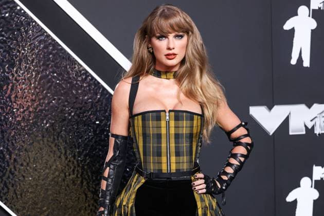 2024 MTV Video Music Awards - Arrivals ELMONT, NEW YORK, USA - SEPTEMBER 11: Taylor Swift wearing Dior arrives at the 2024 MTV Video Music Awards held at UBS Arena on September 11, 2024 in Elmont, New York, United States., Credit:Xavier Collin Avalon United States, New York, Elmont, UBS Arena  Copyright: xXavierxCollinx xAvalonx PHT_MTV_VMA_907008221