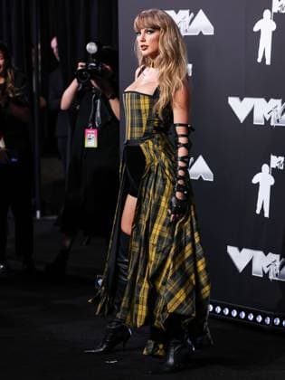 2024 MTV Video Music Awards - Arrivals ELMONT, NEW YORK, USA - SEPTEMBER 11: Taylor Swift wearing Dior arrives at the 2024 MTV Video Music Awards held at UBS Arena on September 11, 2024 in Elmont, New York, United States., Credit:Xavier Collin Avalon United States, New York, Elmont, UBS Arena  Copyright: xXavierxCollinx xAvalonx PHT_MTV_VMA_907008539