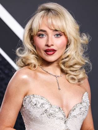 2024 MTV Video Music Awards - Arrivals ELMONT, NEW YORK, USA - SEPTEMBER 11: Sabrina Carpenter wearing a vintage Bob Mackie dress from Tab Vintage arrives at the 2024 MTV Video Music Awards held at UBS Arena on September 11, 2024 in Elmont, New York, United States., Credit:Xavier Collin Avalon United States, New York, Elmont, UBS Arena  Copyright: xXavierxCollinx xAvalonx PHT_MTV_VMA_907006078