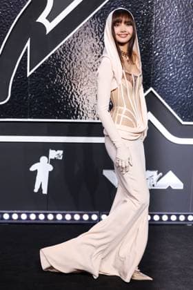 2024 MTV Video Music Awards - Arrivals ELMONT, NEW YORK, USA - SEPTEMBER 11: Lisa, Lalisa Manobal, Blackpink wearing Mugler arrives at the 2024 MTV Video Music Awards held at UBS Arena on September 11, 2024 in Elmont, New York, United States., Credit:Xavier Collin Avalon United States, New York, Elmont, UBS Arena Copyright: xXavierxCollinx xAvalonx 0907005039