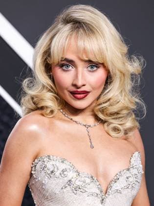 2024 MTV Video Music Awards - Arrivals ELMONT, NEW YORK, USA - SEPTEMBER 11: Sabrina Carpenter wearing a vintage Bob Mackie dress from Tab Vintage arrives at the 2024 MTV Video Music Awards held at UBS Arena on September 11, 2024 in Elmont, New York, United States., Credit:Xavier Collin Avalon United States, New York, Elmont, UBS Arena  Copyright: xXavierxCollinx xAvalonx 0907006065