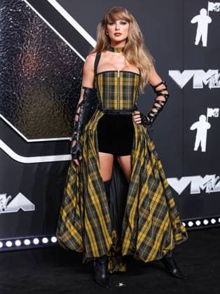 2024 MTV Video Music Awards - Arrivals ELMONT, NEW YORK, USA - SEPTEMBER 11: Taylor Swift wearing Dior arrives at the 2024 MTV Video Music Awards held at UBS Arena on September 11, 2024 in Elmont, New York, United States., Credit:Xavier Collin Avalon United States, New York, Elmont, UBS Arena  Copyright: xXavierxCollinx xAvalonx 0907008599