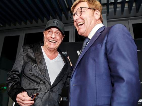 Warner Music Central Europe celebrates in Berlin EUR, Germany, Berlin Musician Peter Schilling li in conversation Warner Music celebrates the first anniversary of the Berlin location with artists, guests and employees The local and international creative scene networks in the capital city