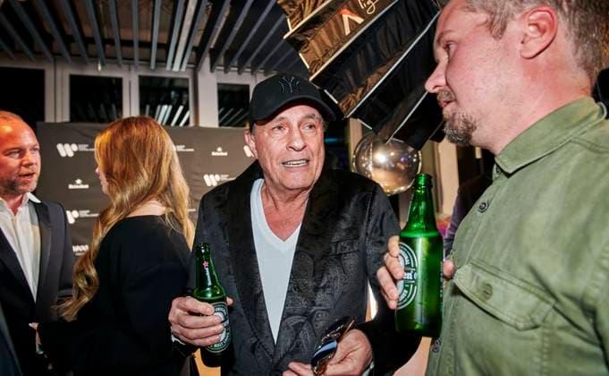 Warner Music Central Europe celebrates in Berlin EUR, Germany, Berlin Musician Peter Schilling mi in conversation Warner Music celebrates the first anniversary of the Berlin location with artists, guests and employees The local and international creative scene networks in the capital city