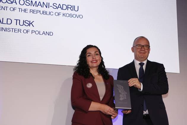 Germany: M100 Media Award in Potsdam Brandenburg:Brandenburg: M 100 Media Award 2024 ceremony in the Orangery Sanssouci in Potsdam. The photo shows the President of the Republic of Kosovo, Dr. Vjosa Osmani-Sadriu and, on behalf of the Prime Minister of the Republic of Poland, the Minister of Justice Professor Adam Bodnar Potsdam Brandenburg Germany Copyright: SimonexKuhlmey