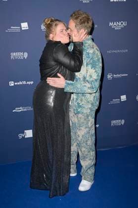 Gisa Flake with partner Knud Riepen at the German Acting Award 2024 ceremony at the Club Theater Berlin Berlin, 13 09 2024 Foto:xF.xKernx xFuturexImagex schauspielpreis_4594