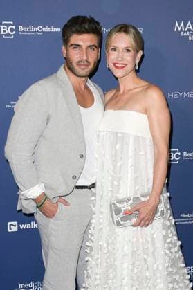 Wolke Hegenbarth with partner Oliver Vaid at the presentation of the German Acting Award 2024 at the Club Theater Berlin Berlin, 13 09 2024 Foto:xF.xKernx xFuturexImagex schauspielpreis_4624