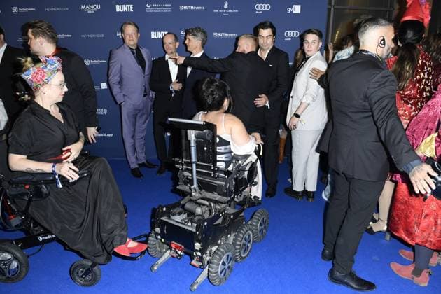 Chaos at the arrival of the guests on the blue carpet GERMAN ACTING AWARD DSP 2024 Berlin 13 Sept 2024