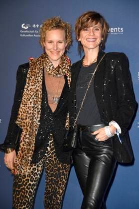 Christina Hecke with wife Stefanie Henn at the German Acting Award 2024 ceremony at the Club Theater Berlin Berlin, 13 09 2024 Foto:xN.xKubelkax xFuturexImagex schauspielpreis_4852