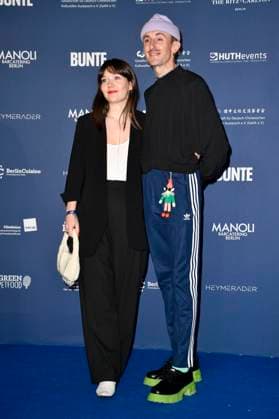 Jonas Stenzel with companion at the German Drama Award 2024 ceremony at the Club Theater Berlin Berlin, 13 09 2024 Foto:xN.xKubelkax xFuturexImagex schauspielpreis_4883