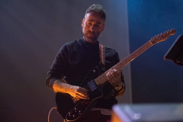 American Football Perform at The Roundhouse, London Lead singer guitarist Mike Kinsella of American indie rock band American Football performs at The Roundhouse, London, England, UK on Saturday 14 September 2024., Credit:Justin Ng Avalon UK, England, London, The Roundhouse  Copyright: xJustinxNgx xAvalonx 0907723196