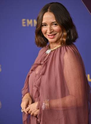 Maya Rudolph arrives for the 76th annual Primetime Emmy Awards at the Peacock Theater in Los Angeles on Sunday, September 15, 2024.  LAP202409150624 CHRISxCHEW