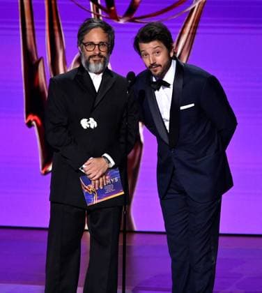 (L-R) Gael García Bernal and Diego Luna appear onstage during the 76th annual Primetime Emmy Awards at the Peacock Theater in Los Angeles on Sunday, September 15, 2024.  LAP2024091558 JIMxRUYMEN