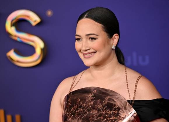 Lily Gladstone arrives for the 76th annual Primetime Emmy Awards at the Peacock Theater in Los Angeles on Sunday, September 15, 2024.  LAP202409150649 CHRISxCHEW