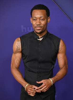 Tyler James Williams arrives for the 76th annual Primetime Emmy Awards at the Peacock Theater in Los Angeles on Sunday, September 15, 2024.  LAP202409150685 CHRISxCHEW