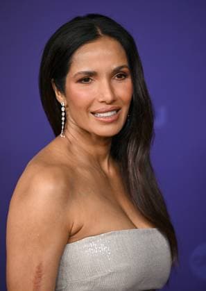 Padma Lakshmi arrives for the 76th annual Primetime Emmy Awards at the Peacock Theater in Los Angeles on Sunday, September 15, 2024.  LAP202409150778 CHRISxCHEW