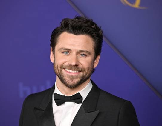 Tommy Bastow arrives for the 76th annual Primetime Emmy Awards at the Peacock Theater in Los Angeles on Sunday, September 15, 2024.  LAP202409150845 CHRISxCHEW