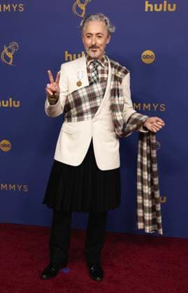 Alan Cumming arrives for the 76th annual Primetime Emmy Awards at the Peacock Theater in Los Angeles on Sunday, September 15, 2024.  LAP202409150326 ALEXxGALLARDO