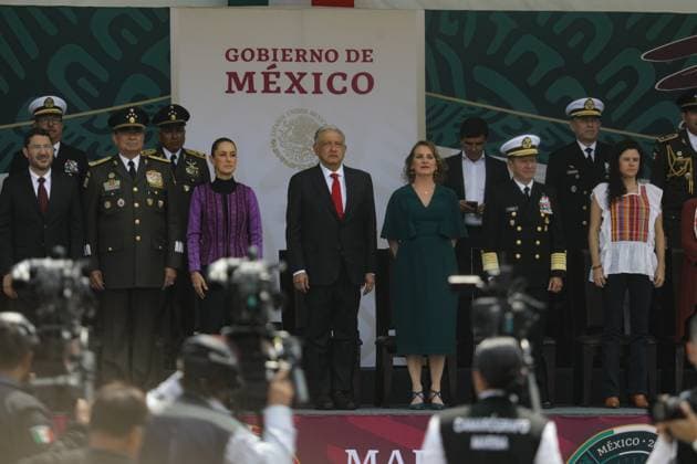 (L-R) Minister of the National Defense of Mexico Luis Crecencio Sandoval, elected MexicoÃ¢â‚¬â ¢s President Claudia Sheinbaum Pardo, Mexican President Andres Manuel Lopez Obrador, Lopez Obrador wife Beatriz Gutio rrez MoÂ¼ller and Minister of the Navy of Mexico Joso Rafael Ojeda DuroÂ¡n during the ceremony of the start the military civic parade in commemoration of the 214th anniversary of Mexico s Independence Day. on September 16, 2024 in Mexico City, Mexico. Mexico City Mexico - ZUMAe321 20240916_zia_e321_046 Copyright: xIanxRoblesx