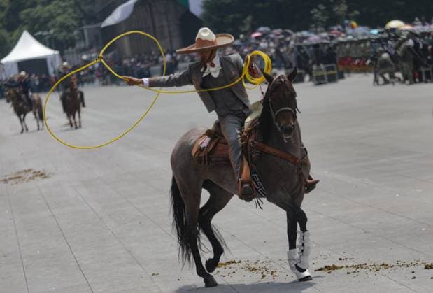 Participants taking part during the military civic parade to commemorate the 214th anniversary of Mexico s Independence Day. on September 16, 2024 in Mexico City, Mexico. Mexico City Mexico - ZUMAe321 20240916_zia_e321_060 Copyright: xIanxRoblesx