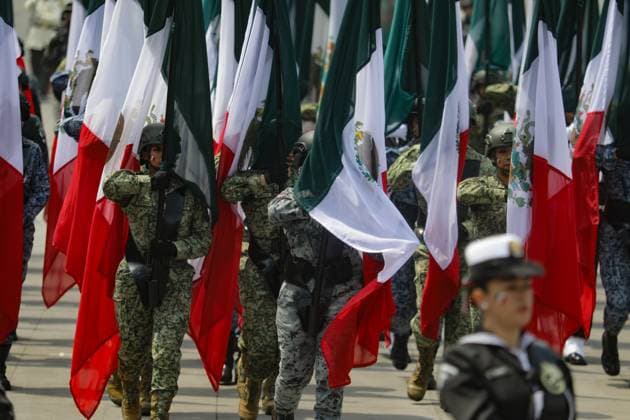 Mexican Army members taking part during the military civic parade to commemorate the 214th anniversary of Mexico s Independence Day. on September 16, 2024 in Mexico City, Mexico. Mexico City Mexico - ZUMAe321 20240916_zia_e321_064 Copyright: xIanxRoblesx