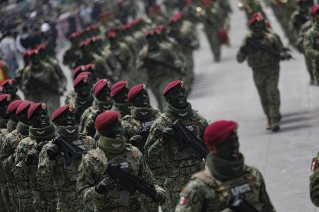 Mexican National Defense members taking part during the military civic parade to commemorate the 214th anniversary of Mexico s Independence Day. on September 16, 2024 in Mexico City, Mexico. Mexico City Mexico - ZUMAe321 20240916_zia_e321_082 Copyright: xIanxRoblesx