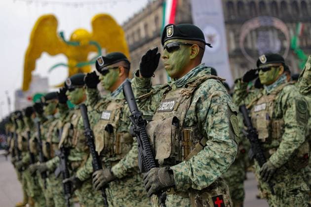Members of the Mexican National Defense taking part during the military civic parade to commemorate the 214th anniversary of Mexico s Independence Day. on September 16, 2024 in Mexico City, Mexico. Mexico City Mexico - ZUMAe321 20240916_zia_e321_118 Copyright: xIanxRoblesx