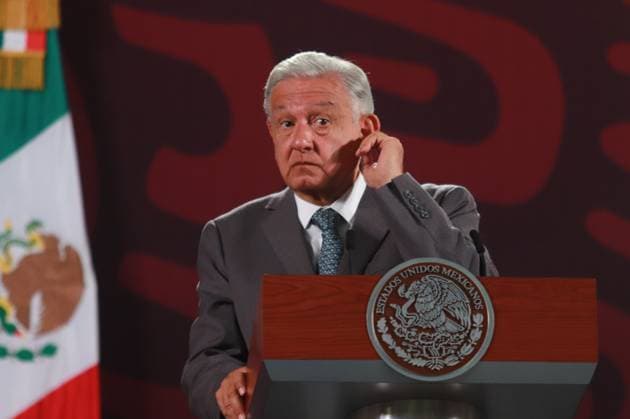 Mexican President Andres Manuel Lopez Obrador talked about the last security cabinet conference of his six-year term during a briefing conference at National Palace. on September 17, 2024 in Mexico City, Mexico. Mexico City Mexico - ZUMAe321 20240917_zia_e321_015 Copyright: xCarlosxSantiagox