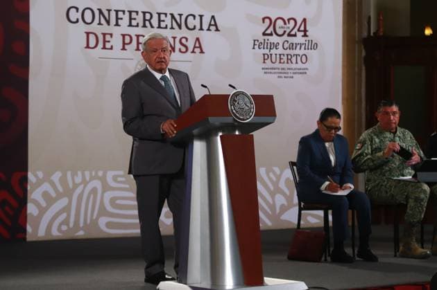 Mexican President Andres Manuel Lopez Obrador talked about the last security cabinet conference of his six-year term during a briefing conference at National Palace. on September 17, 2024 in Mexico City, Mexico. Mexico City Mexico - ZUMAe321 20240917_zia_e321_021 Copyright: xCarlosxSantiagox