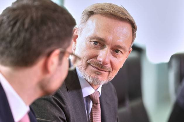 Berlin, Deutschland, 18.09.2024: Bundeskanzleramt: 113. Kabinettssitzung: Bundesminister der Justiz Marco Buschmann (FDP) und Bundesminister der Finanzen Christian Lindner (FDP) *** Berlin, Germany, 18 09 2024 Federal Chancellery 113 Cabinet meeting Federal Minister of Justice Marco Buschmann FDP and Federal Minister of Finance Christian Lindner FDP Copyright: xdtsxNachrichtenagenturx dts_46564