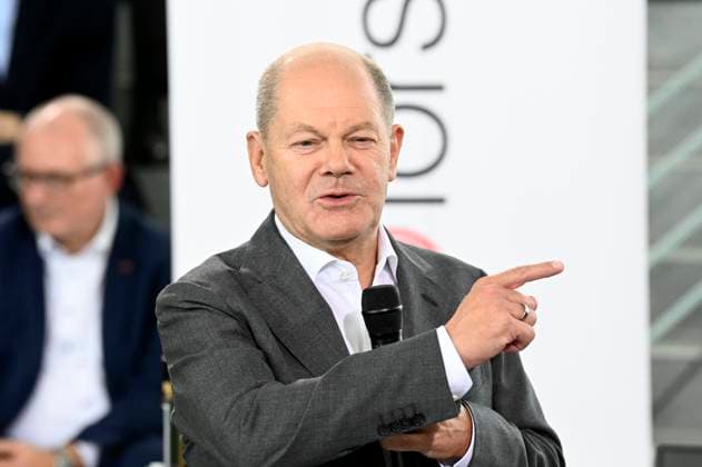 Olaf Scholz at the reception for the winners of the 59th Federal Youth Research Competition at the Federal Chancellery Berlin, 18 09 2024 Foto:xF.xKernx xFuturexImagex scholz_jugend_4923