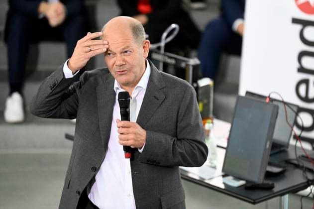 Olaf Scholz at the reception for the winners of the 59th Federal Youth Research Competition at the Federal Chancellery Berlin, 18 09 2024 Foto:xF.xKernx xFuturexImagex scholz_jugend_4930