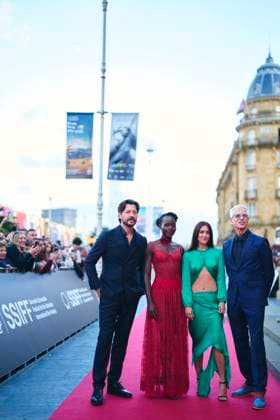 72nd San Sebastian International Film Festival: The Wild Robot Red Carpet Macarena Garcia, Alvaro Morte, Chris Sanders, Lupita Nyong o attended The Wild Robot Red Carpet during 72nd San Sebastian International Film Festival at Victoria Eugenia Theatre on September 22, 2024 in Donostia San Sebastian, Spain Photo by IMAGO MPG Donostia San Sebastian Victoria Eugenia Theatre Euskadi Spain  Copyright: xMPGx