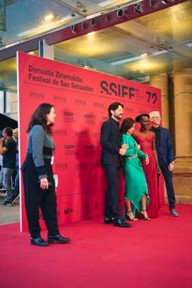 72nd San Sebastian International Film Festival: The Wild Robot Red Carpet Macarena Garcia, Alvaro Morte, Chris Sanders, Lupita Nyong o attended The Wild Robot Red Carpet during 72nd San Sebastian International Film Festival at Victoria Eugenia Theatre on September 22, 2024 in Donostia San Sebastian, Spain Photo by IMAGO MPG Donostia San Sebastian Victoria Eugenia Theatre Euskadi Spain  Copyright: xMPGx