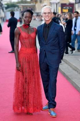 Lupita Nyong o and Chris Sanders at the premiere of the animated film The Wild Robot The Wild Robot at the 72nd San Sebastian International Film Festival Festival Internacional de Cine de San Sebastian at the Victoria Eugenia Theater San Sebastian, 22 09 2024 Foto:xC.xNiehausx xFuturexImagex robot_4957