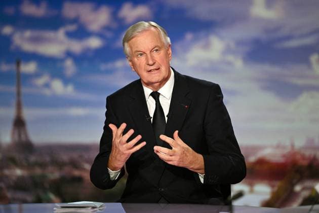 News Themen der Woche KW38 PM Barnier Appears At News Broadcast - Paris French Prime Minister Michel Barnier speaks during the evening news broadcast of French TV channel France 2 at the France Televisions studios in Paris, France on September 22, 2024. Photo by Julie Sebadelha Pool ABACAPRESS.COM Paris France  Copyright: xSamsonxThomas Pool ABACAx