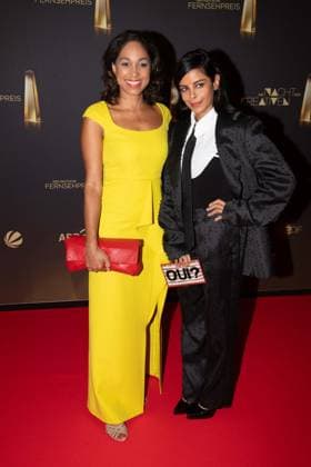 f l Jana PAREIGIS, presenter, Collien ULMEN FERNANDES, actress, Red Carpet, Red Carpet Show, Arrival, German Television Award Ceremony, The Night of the Creatives The German Television Award 2024, German Television Award 2024 in Cologne, on 24 09 2024