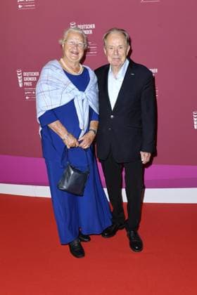 Presentation of the German Founder Award in the ZDF Hauptstadtstudio Prof Dr Jörg Sennheiser Senneheiser electronic GmbH and Mrs. Marlys Sennheiser Blume at the presentation of the German Founder Award in the ZDF Hauptstadtstudio in Berlin Copyright: xEventpressxTimmx