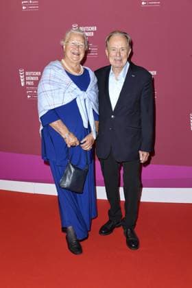 Presentation of the German Founder Award in the ZDF Hauptstadtstudio Prof Dr Jörg Sennheiser Senneheiser electronic GmbH and Mrs. Marlys Sennheiser Blume at the presentation of the German Founder Award in the ZDF Hauptstadtstudio in Berlin Copyright: xEventpressxTimmx