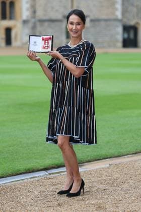 . 25 09 2024. Windsor , United Kingdom. Writer Monica Ali with her CBE after an Investiture at Windsor Castle, United Kingdom.  xStephenxLockx xi-Imagesx IIM-25503-0001