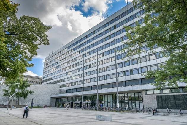 Hauptgebäude, Technische Universität, Straße des 17. Juni, Charlottenburg, Charlottenburg-Wilmersdorf, Berlin, Deutschland *** Main Building, Technical University, Straße des 17 Juni, Charlottenburg, Charlottenburg Wilmersdorf, Berlin, Germany
