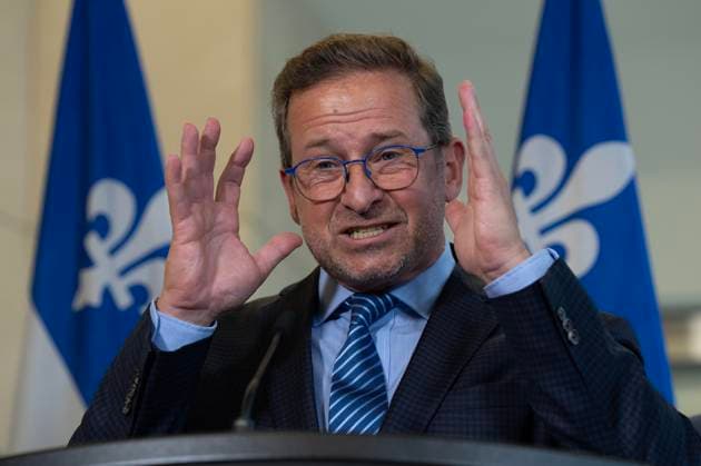 September 25, 2024, Ottawa, On, Canada: Bloc leader Yves-Francois Blanchet speaks with reporters outside caucus, Wednesday, September 25, 2024 in Ottawa. Ottawa Canada  - ZUMAc35_ 20240925_zaf_c35_007 Copyright: xAdrianxWyldx