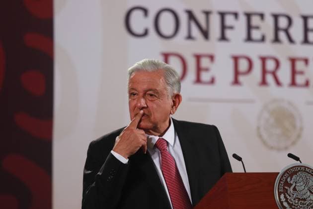 Mexican President Andres Manuel Lopez Obrador speaking about the letter he sent to the parents of the 43 missing Ayotzinapa normalistas, at the briefing conference in front the media, at the National Palace. on September 25, 2024 in Mexico City, Mexico. Mexico City Mexico - ZUMAe321 20240925_zia_e321_002 Copyright: xCarlosxSantiagox
