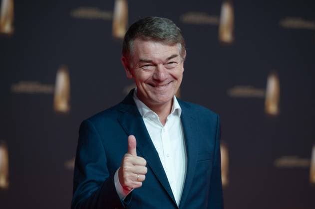 Joerg SCHOENENBORN, Jörg Schönenborn, WDR Program Director, Red Carpet, Red Carpet Show, Arrival, German Television Award Ceremony, The German Television Award 2024, German Television Award 2024 at the MMC Studios Cologne, on 25 09 2024