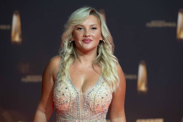 Evelyn BURDECKI, Presenter, Red Carpet, Red Carpet Show, Arrival, arrival, German Television Award Ceremony, The German Television Award 2024, German Television Award 2024 at the MMC Studios Cologne, on 25 09 2024